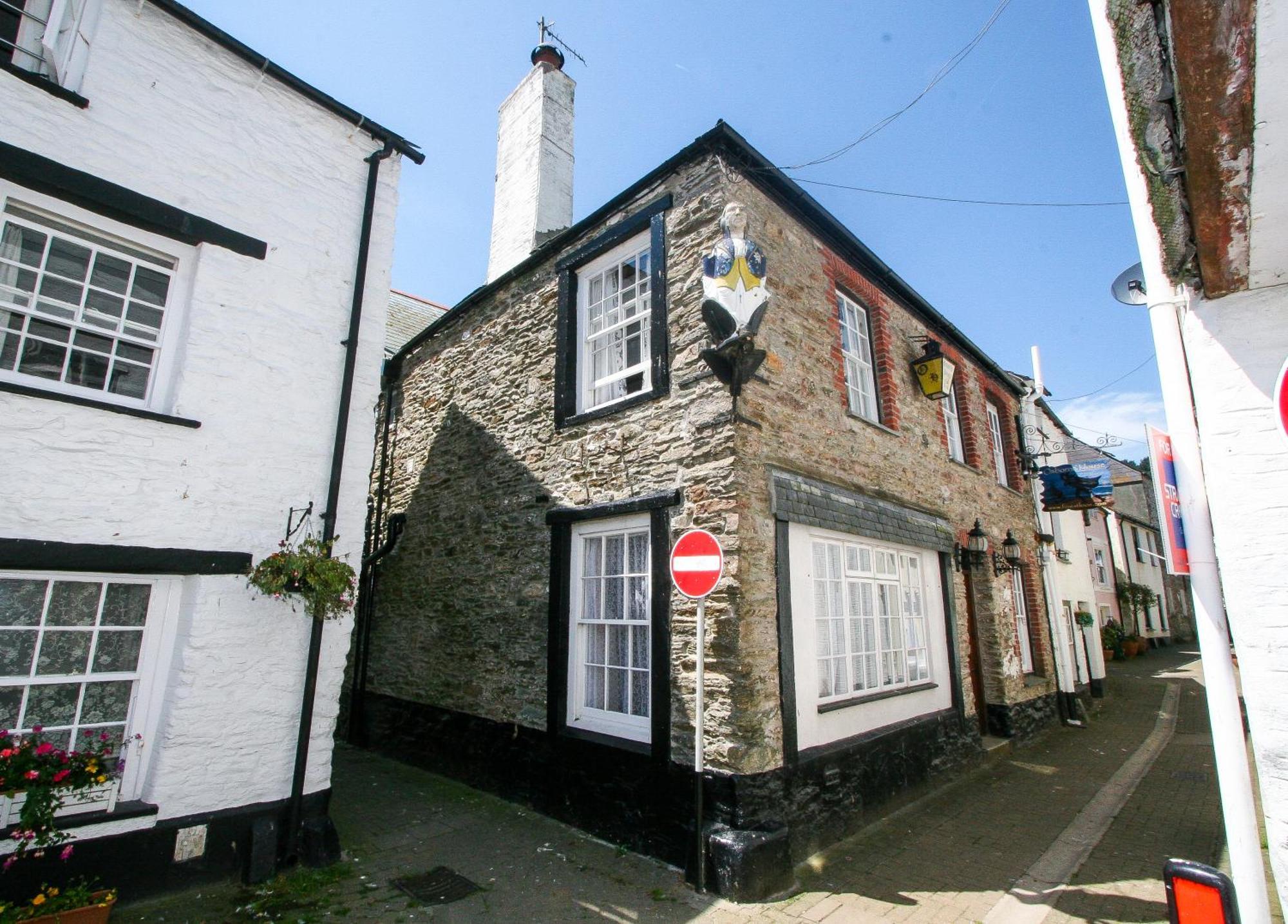 Historic Osborne House Very Close To The Beach Villa Looe Exterior foto